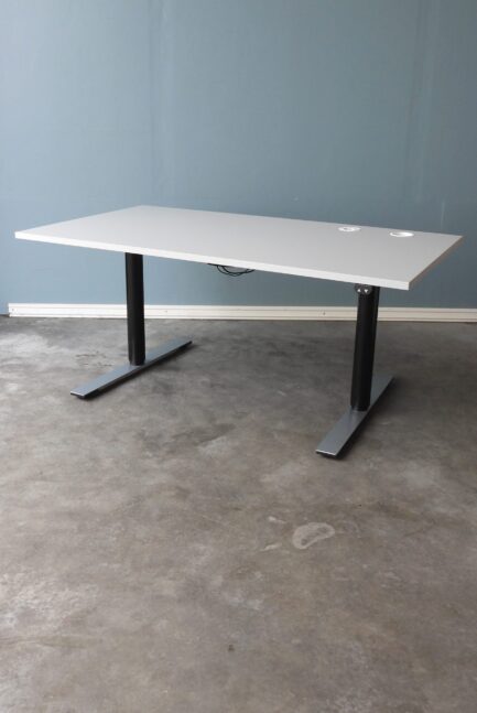 Skrivbord Dencon 140x80 Höj- O Sänk